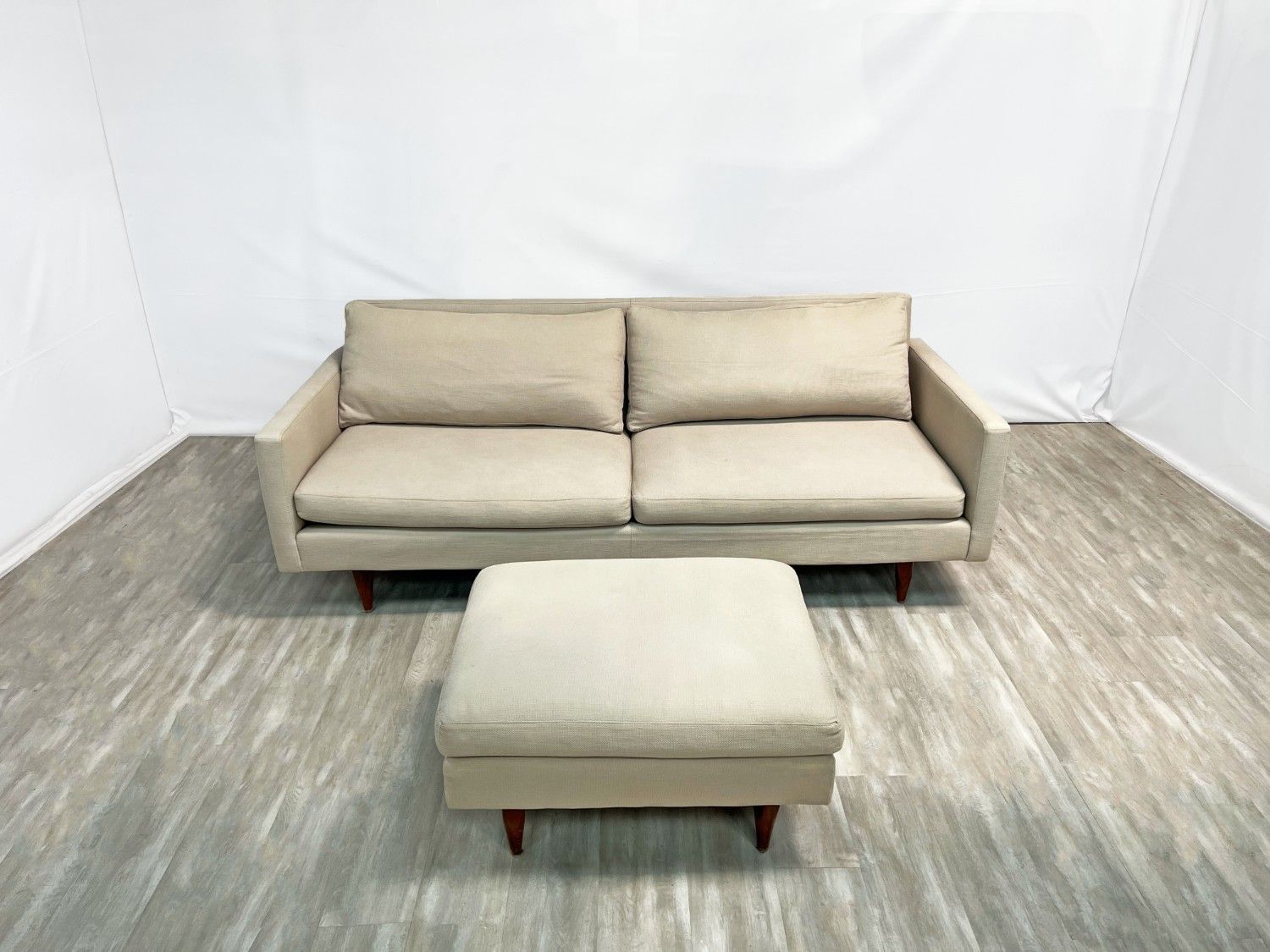 ( Delivery Available ) Room and Board Jasper Cream White Sofa with Ottoman