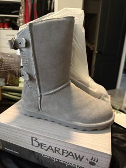 BearPaw boots, gray fog, suede, size 10.