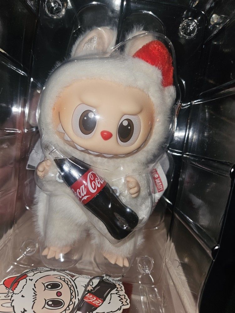 CHRISTMAS LABUBU COCA COLA