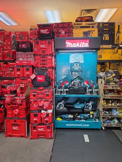 40v Makita 7-1/4" brushless magnesium wormdrive TOOL ONLY for price, New, Financing Available