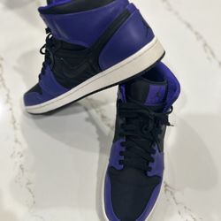 Jordan 1 Mid Black Concord Size 11 