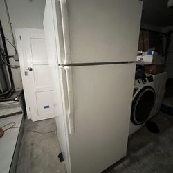 G.E White Fridge And Freezer 