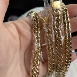 New 18k Yellow Gold Cuban Link Chain And Bracelet 8mm Thick  