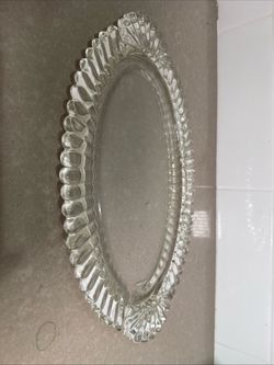 Clear Glass Decorative Plate with Scalloped Edge