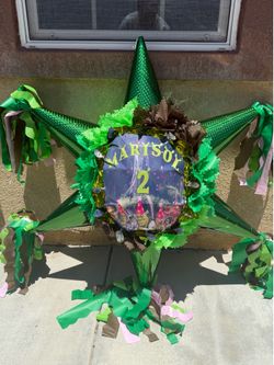 Shrek regular star pinata