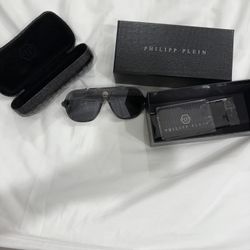 Phillip Plein sun glasses 
