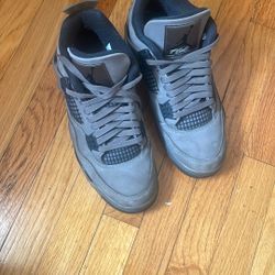 Jordan 4