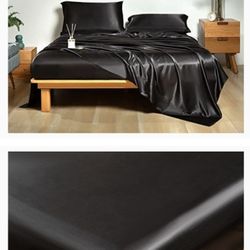 NEVER USED. Twin Size Sheet Set Black Color Soft Material 