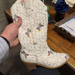 Woman’s Boots