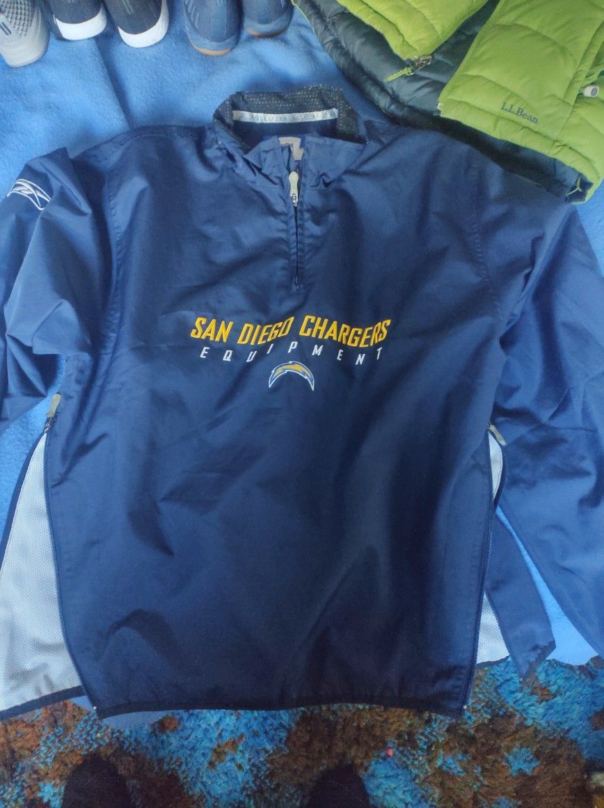 Like New San Diegó Chargers NFL. Reeb Pullover  Jacket