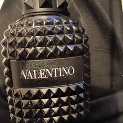 Valentino Cologne 