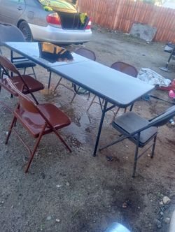 Se vende mesa consiyas