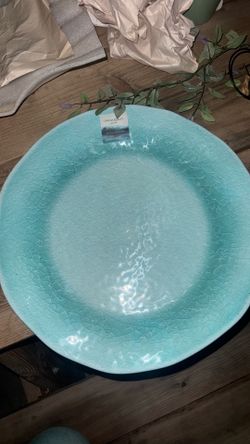 Indoor outdoor large plate suitable for bird feeding