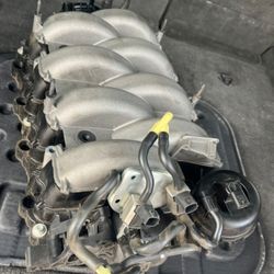2018-2022 MUSTANG GT intake Manifold $275