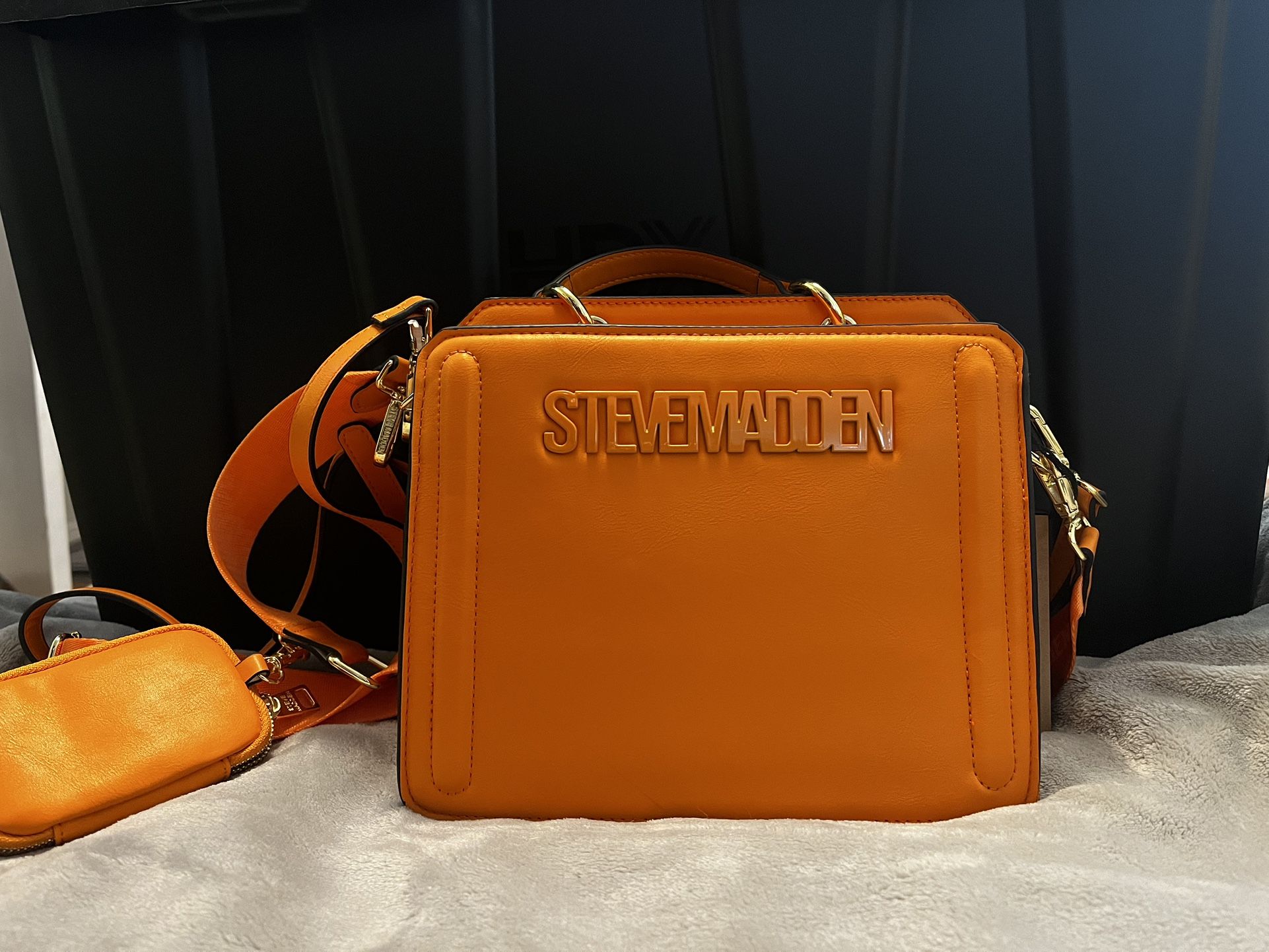 Steve Madden Bag