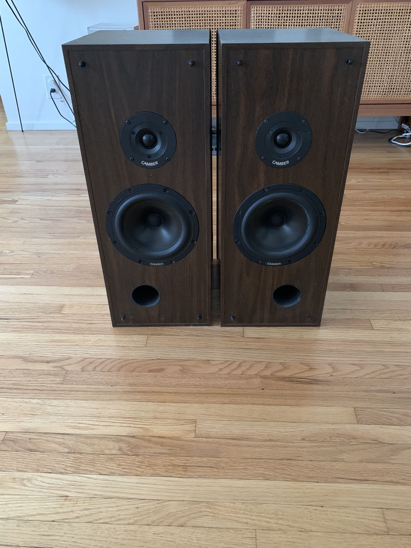 Camber 2.5 Floor Speakers Vintage Hi-Fi
