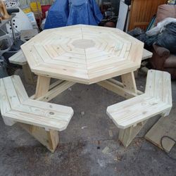 Octagon Picnic Table 