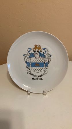 Vintage Collector Plate “Garrett Family Coat of Arms”