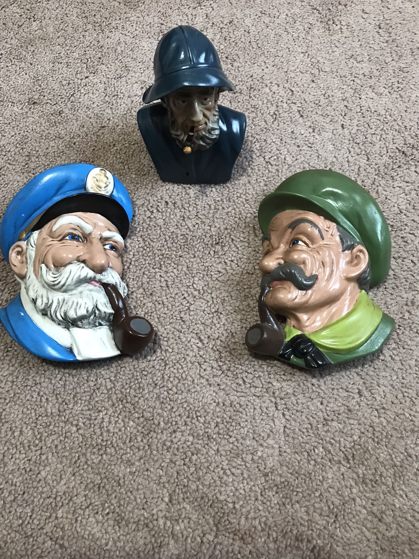 Set of 3 Salty figurines