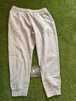 Men’s Nike gray sweatpants large