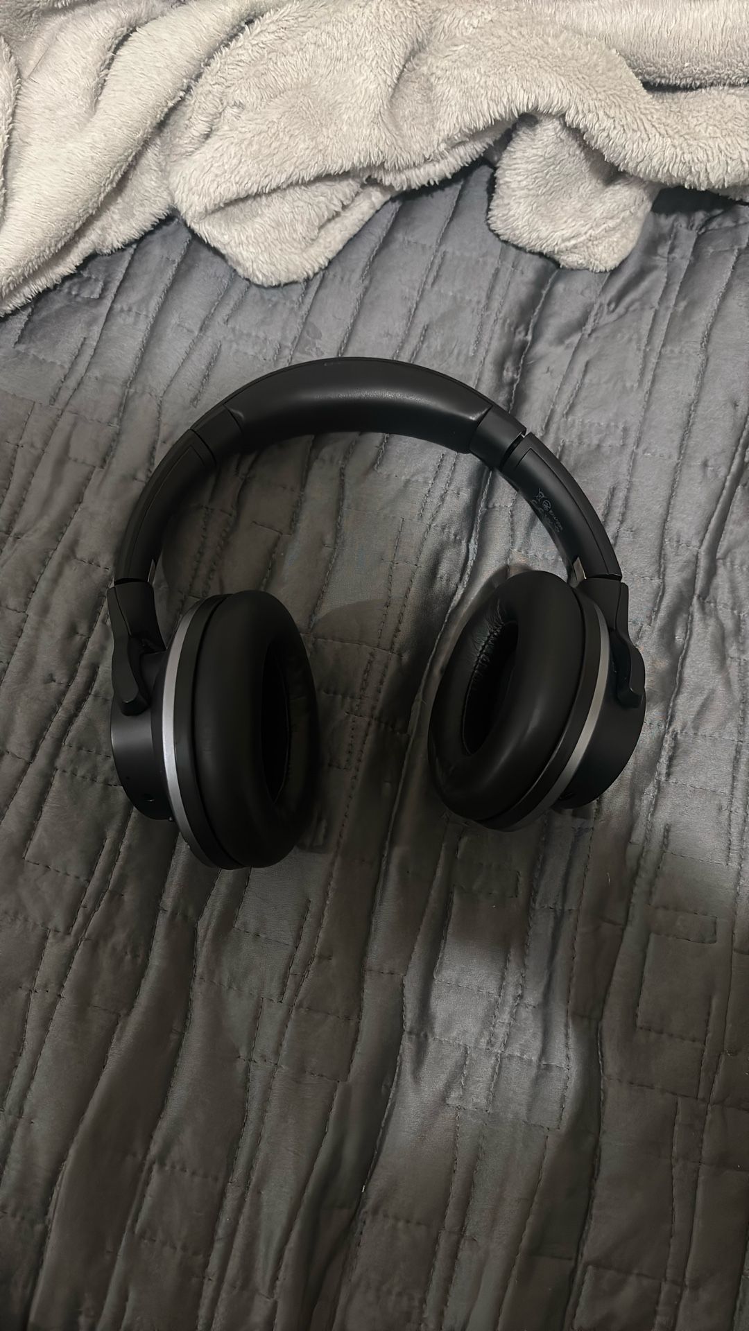 OneOdio Headphones
