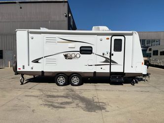 RARE Rockwood 23IKSS – Unique Floor Plan, Slide-Out, Ready to Camp
