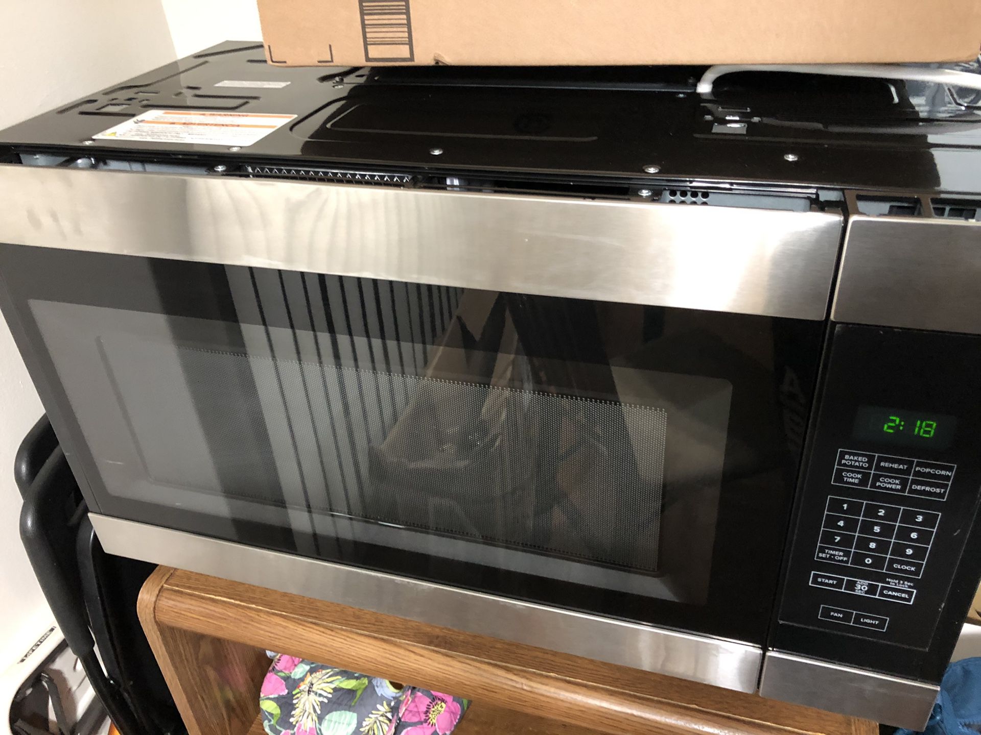 whirlpool Over the range Microwave, open box item