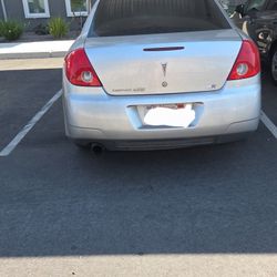2010 Pontiac G6 Parts Car (Read Description)