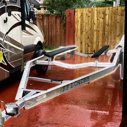 21 Ft Aluminum Tráiler Good Shape , Selling For Friend. ,  Bill Of Sale.  1200.00
