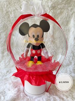 Mickey Mouse balloon bouquet
