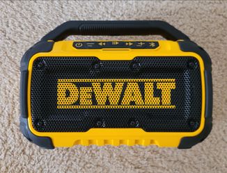 Dewalt bluetooth speaker