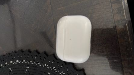 Apple AirPods 2