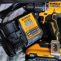 DeWALT ATOMIC 20V Hammer Drill