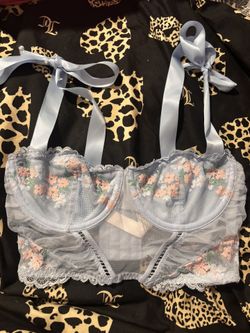 blue “corset” like crop top