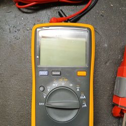 Fluke 15B+ Digital Multimeter