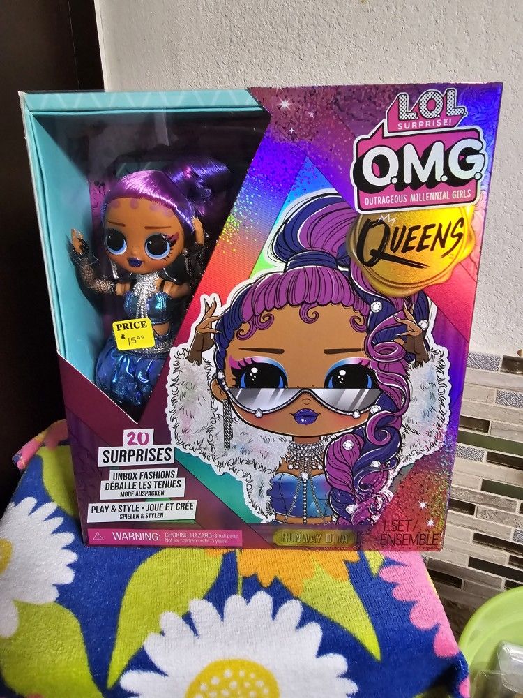 LOL OMG Queen Dolls