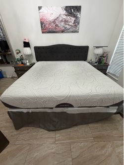Serta icomfot King Size Memory Foam  Mattress