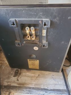 Energy load speakers set of two