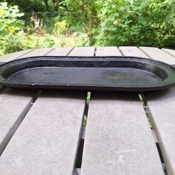 Black Metal Baking Dish