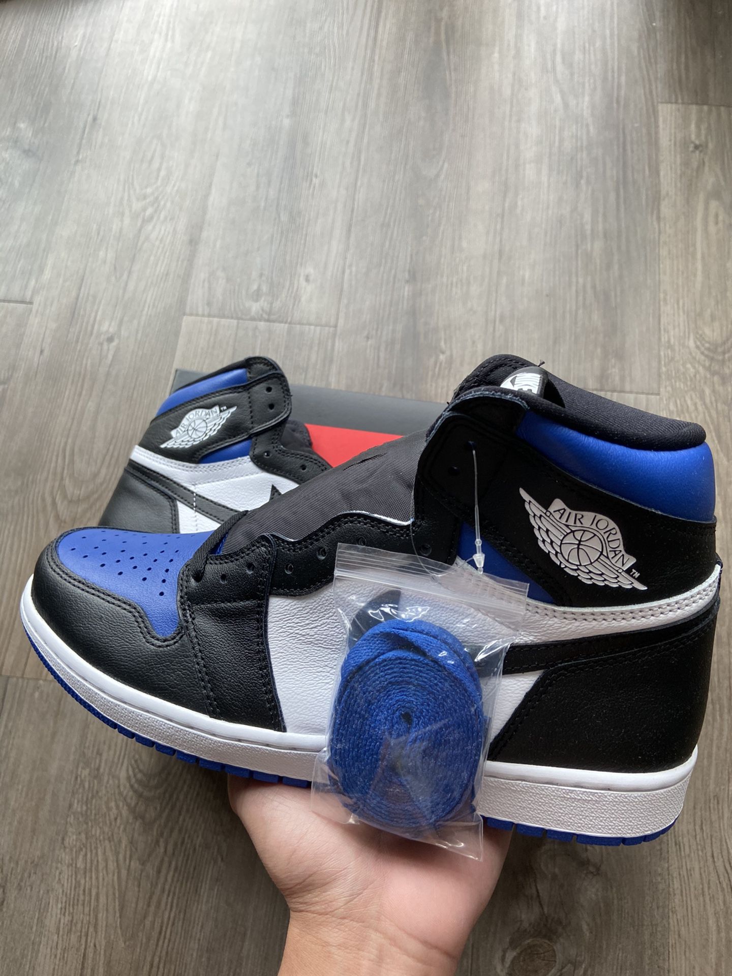 Jordan 1 Retro High - Royal Toe