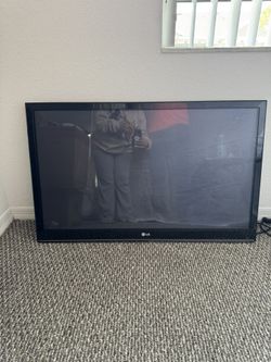 42 LG Plasma TV 