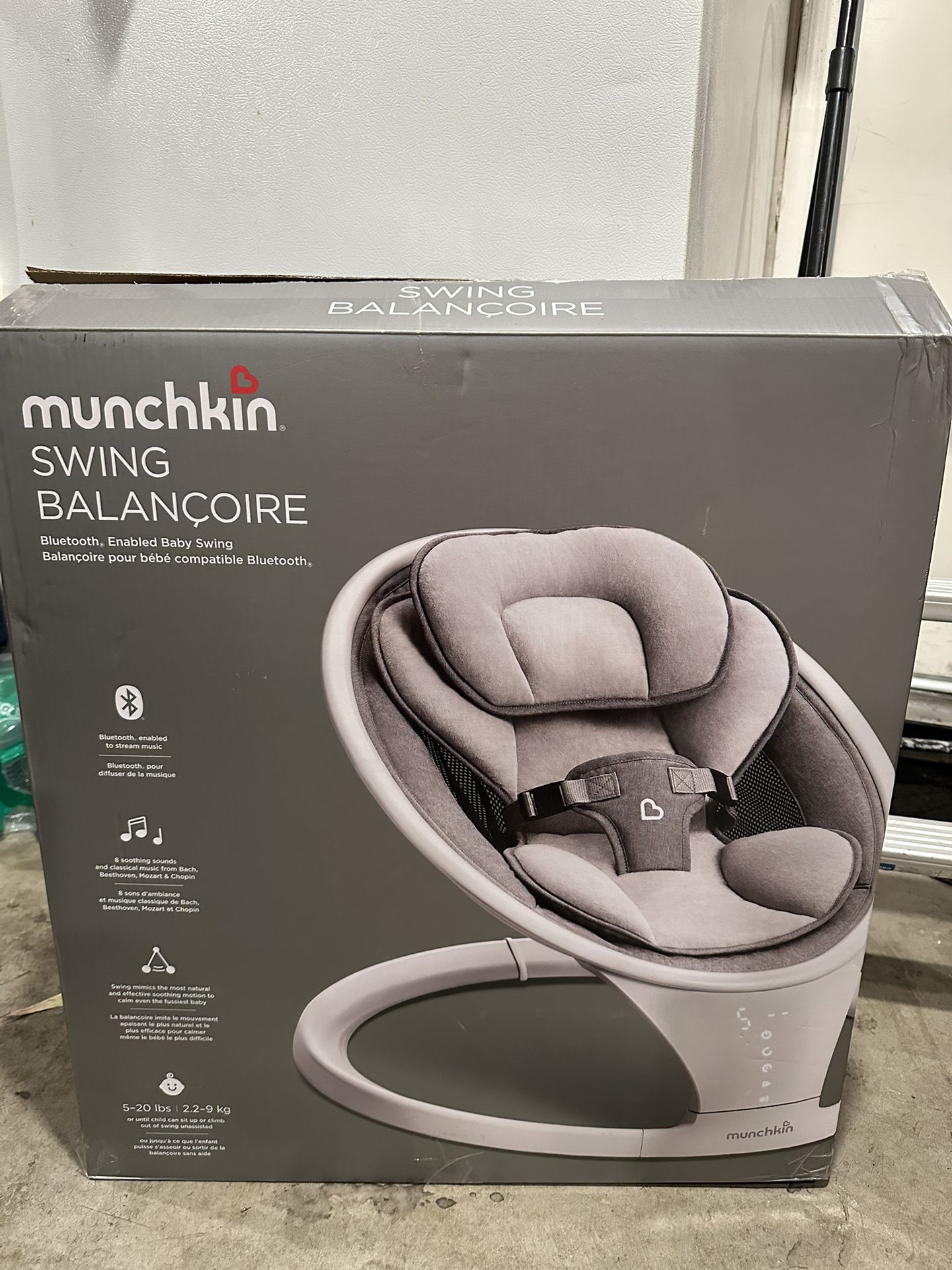 Munchkin Swing