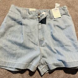 Levi‘s Short Pants(Ivory & Light jean)