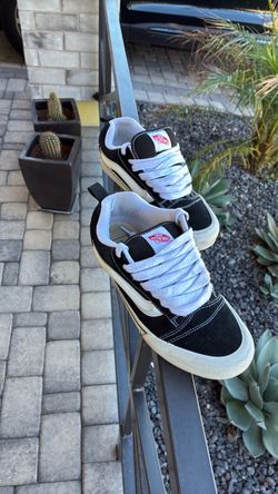 Vans - Off The Wall