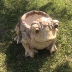 New Flower Pots Made Out Of Resin Perfect Gift 