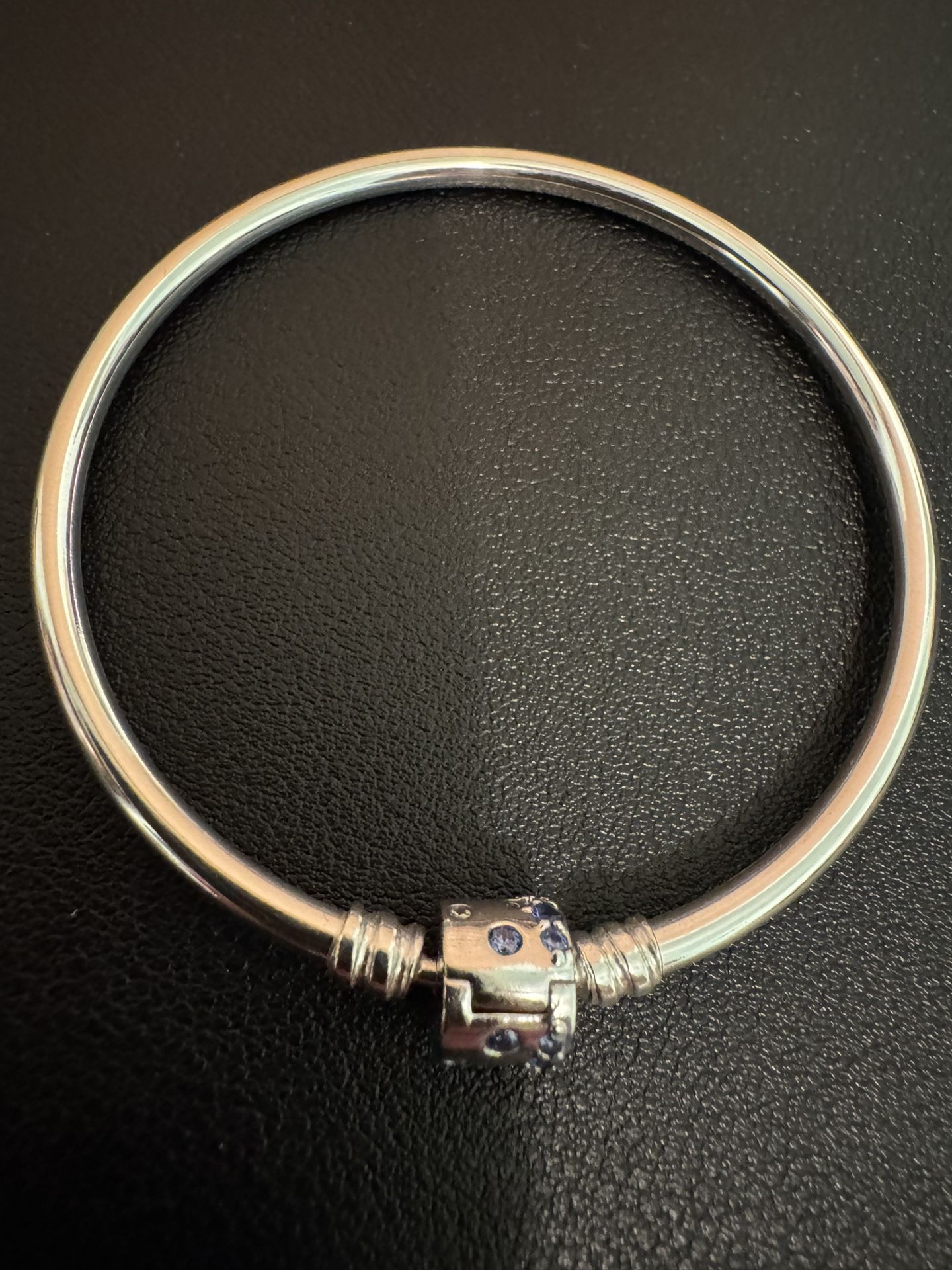 Pandora Brand New Bangle