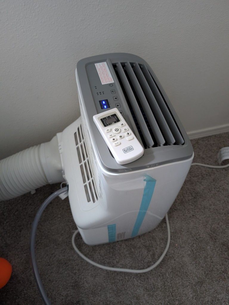 Black And Decker AIR CONDITIONER