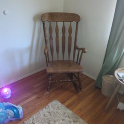 Free Antique Rocking Chair