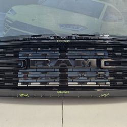 2019-2022 RAM 1500 BIG HORN GRILLE 