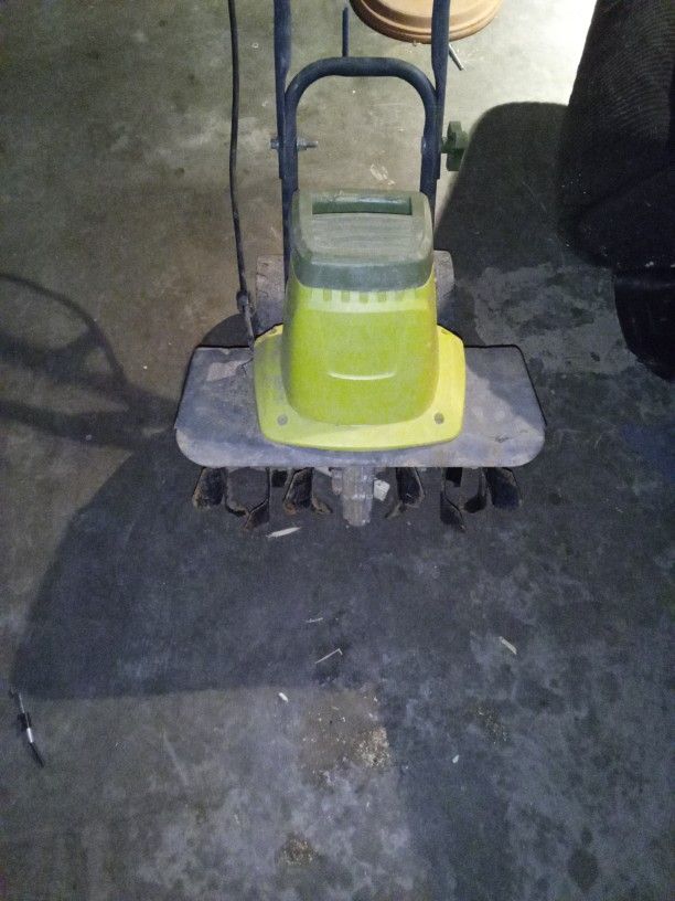 Ryobi Tiller